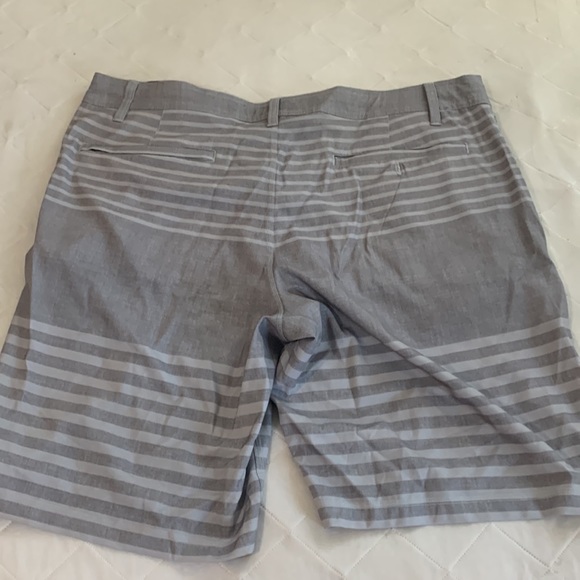 Hang Ten hybrid shorts - Picture 3 of 3